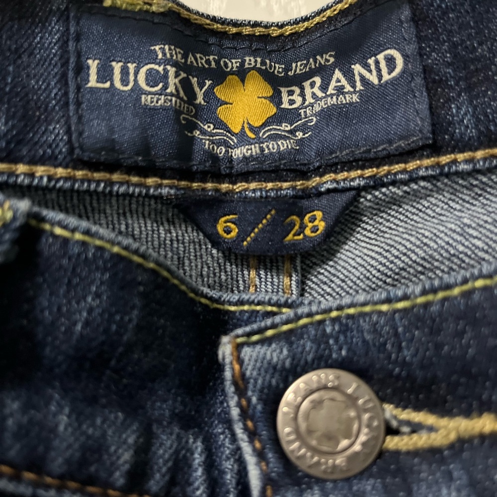 Lucky Brand Easy Rider Straight Leg jeans, size 6/28 - Picture 2 of 5